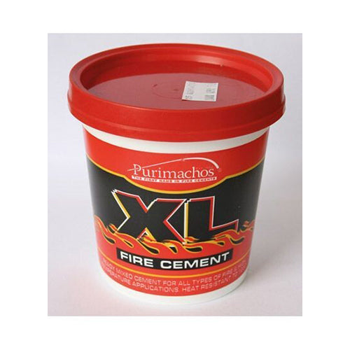 A container of Everbuild Fire Cement with red lid and branding on the label.